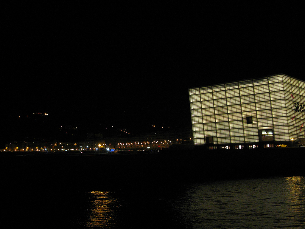 380_Kursaal-nacht_1024