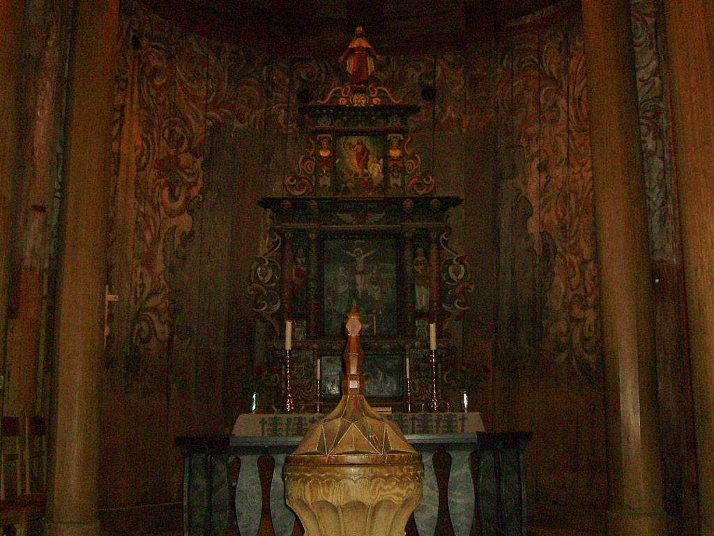 Heddal-Altar0177_1024