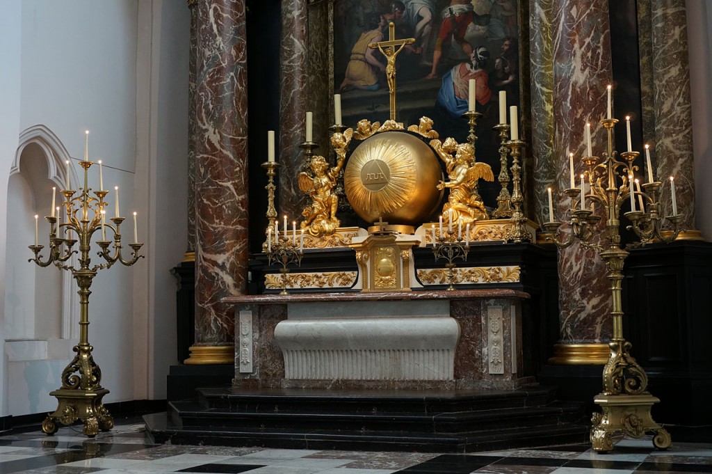1485-Altar